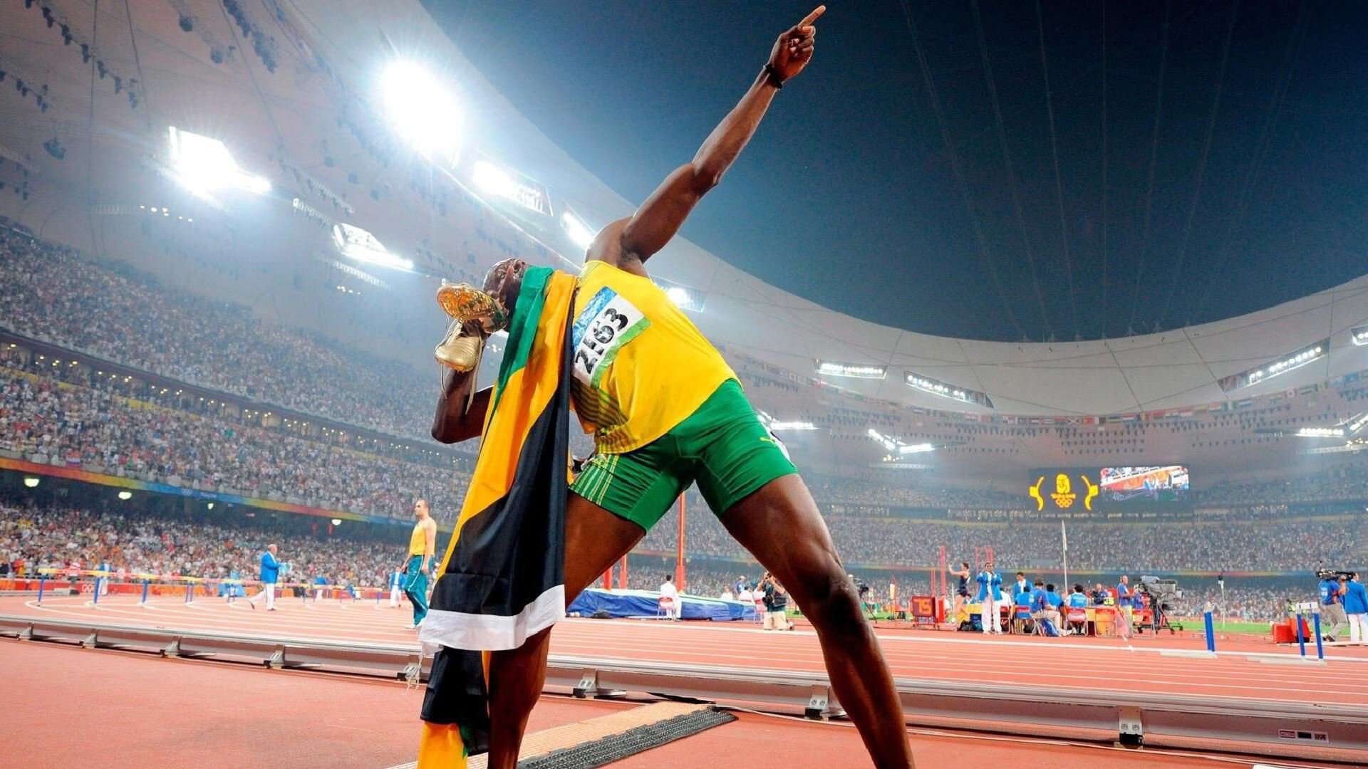 中场魔术师觉醒!法比尼奥手术刀肢解米兰残阵,阿根廷找到最后拼图